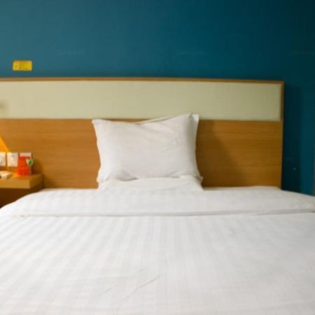 7 Days Inn Guangzhou Jiangtai Rd Metro Zewnętrze zdjęcie