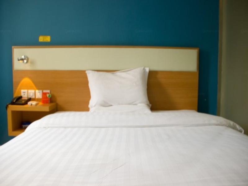 7 Days Inn Guangzhou Jiangtai Rd Metro Zewnętrze zdjęcie